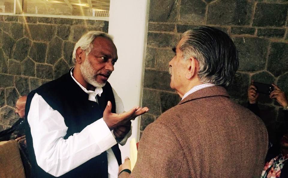 Rajendra-mahato-with-general-mehata
